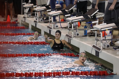 Cover image for Seconds Ahead of Second: Felicia Pasadyn, Female Rookie of the Year