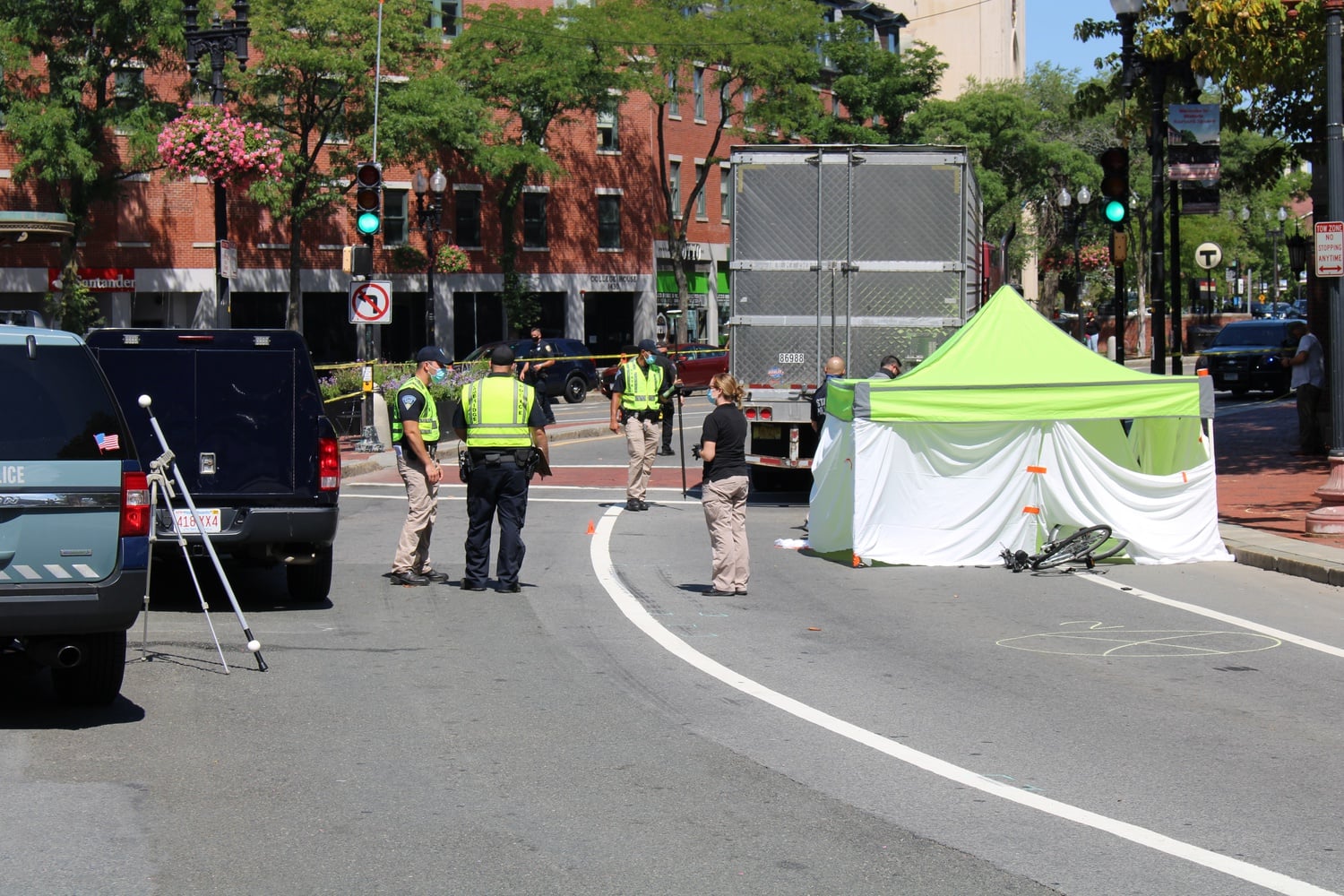A fatal accident shut down Harvard Square Tuesday morning and afternoon.