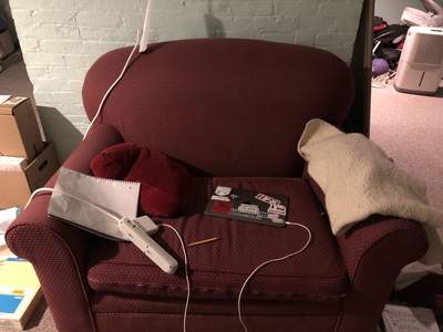 Cover image for Anna Desk