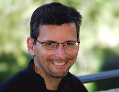 Cover image for Portrait of an Artist: Tom Rogers ’84