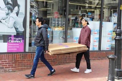 Cover image for Move Out - Boxes