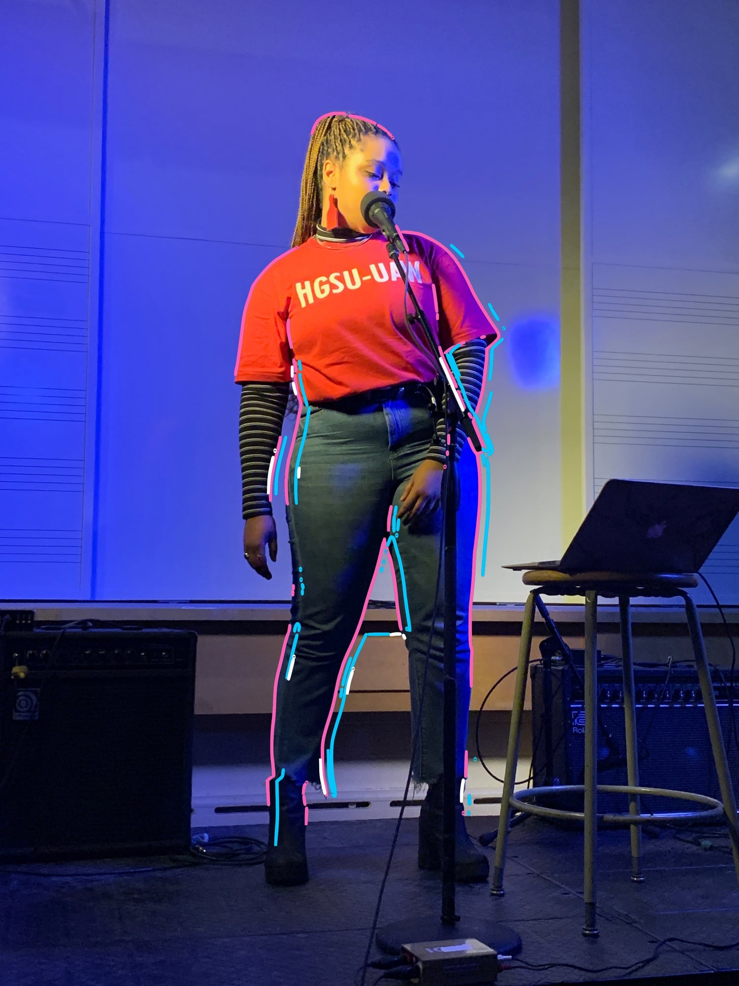 A photo of Joy Nesbitt performing