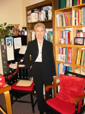 Cover image for Nina C. de W. Ingrao, ‘Devoted’ and ‘Gracious’ Spanish Instructor for Four Decades at Harvard, Dies at 87