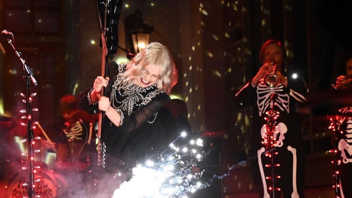 Phoebe Bridgers smashed her guitar at the end of her SNL performance.