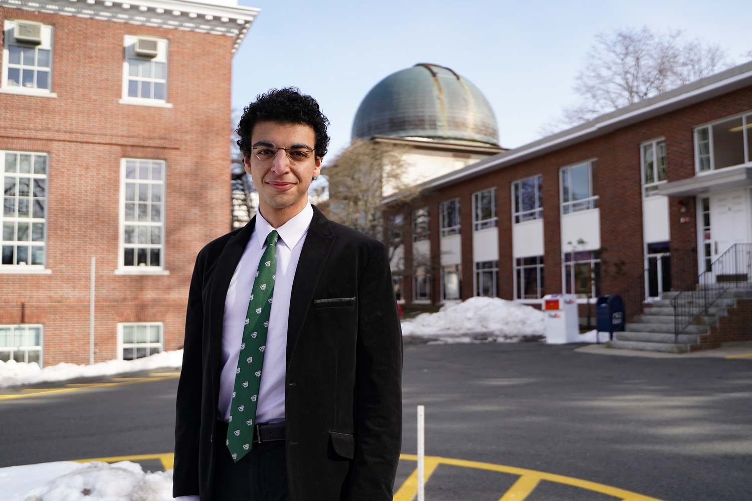 Astrophysics student Amir Siraj '21 and Astronomy professor Abraham Avi Loeb proposed a new model showing that the Chicxulub impactor could have been of cometary, rather than asteroidal origin.
