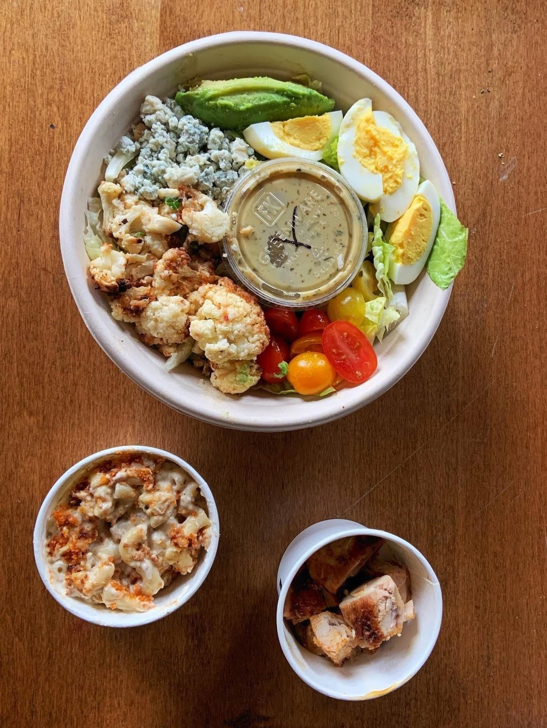 DIG’s Cauliflower Cobb Salad with Charred Chicken and a side of Mac & Cheese.