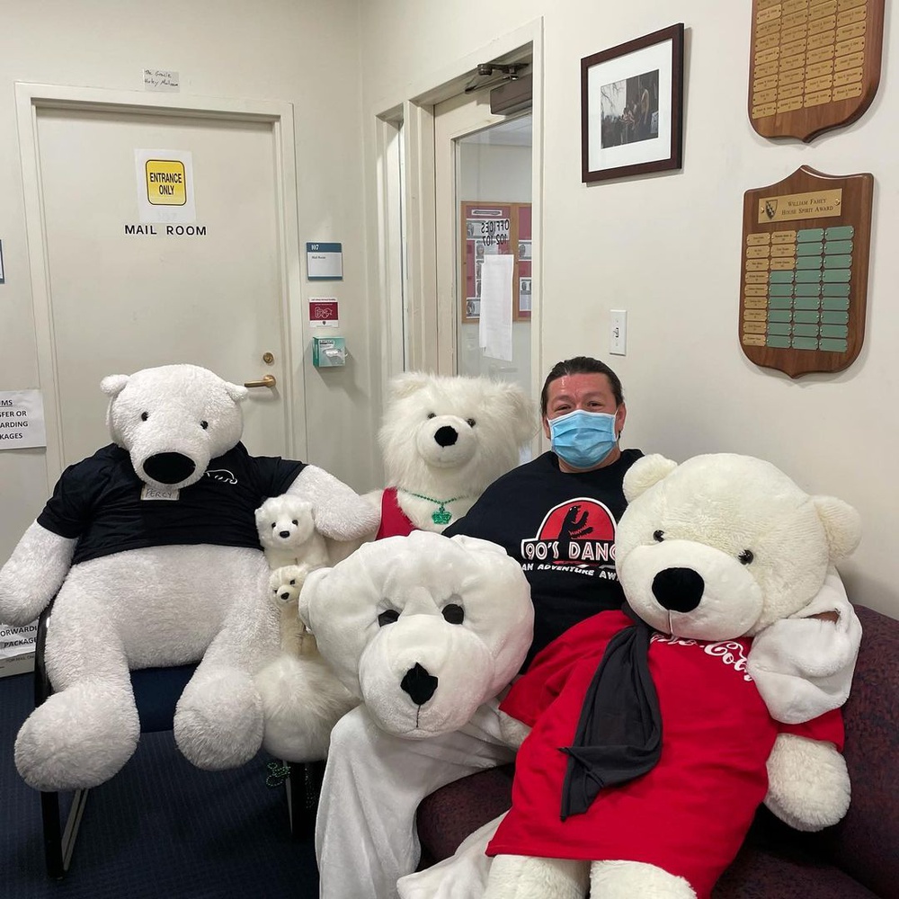 In preparation for Housing Day 2021, León has committed himself to "50 Days of Pfoho Super Mario."