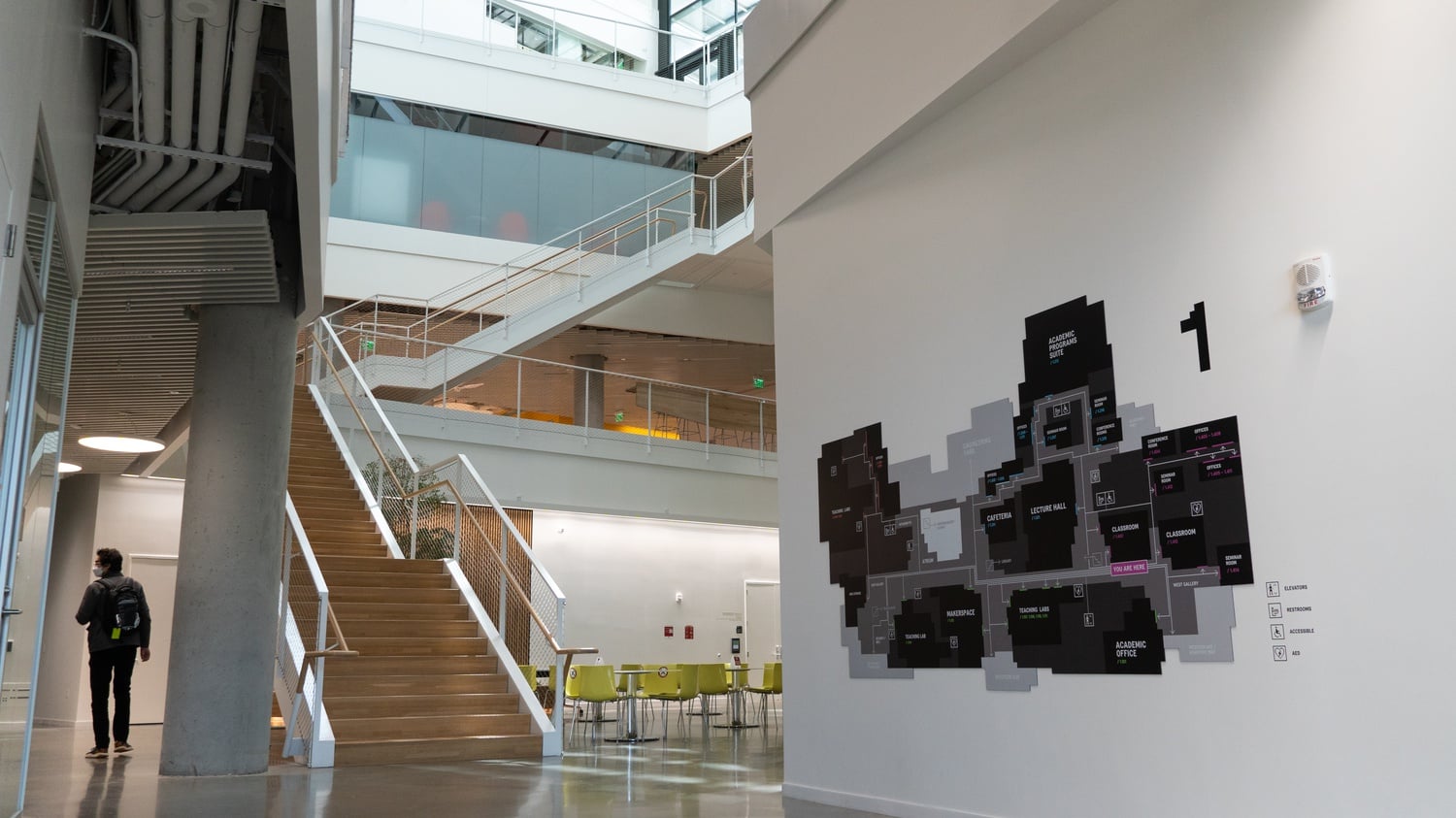 One of the various maps of the floor plan is displayed on the ground floor in the smaller atrium. Many versions of these maps can be found across the large building.