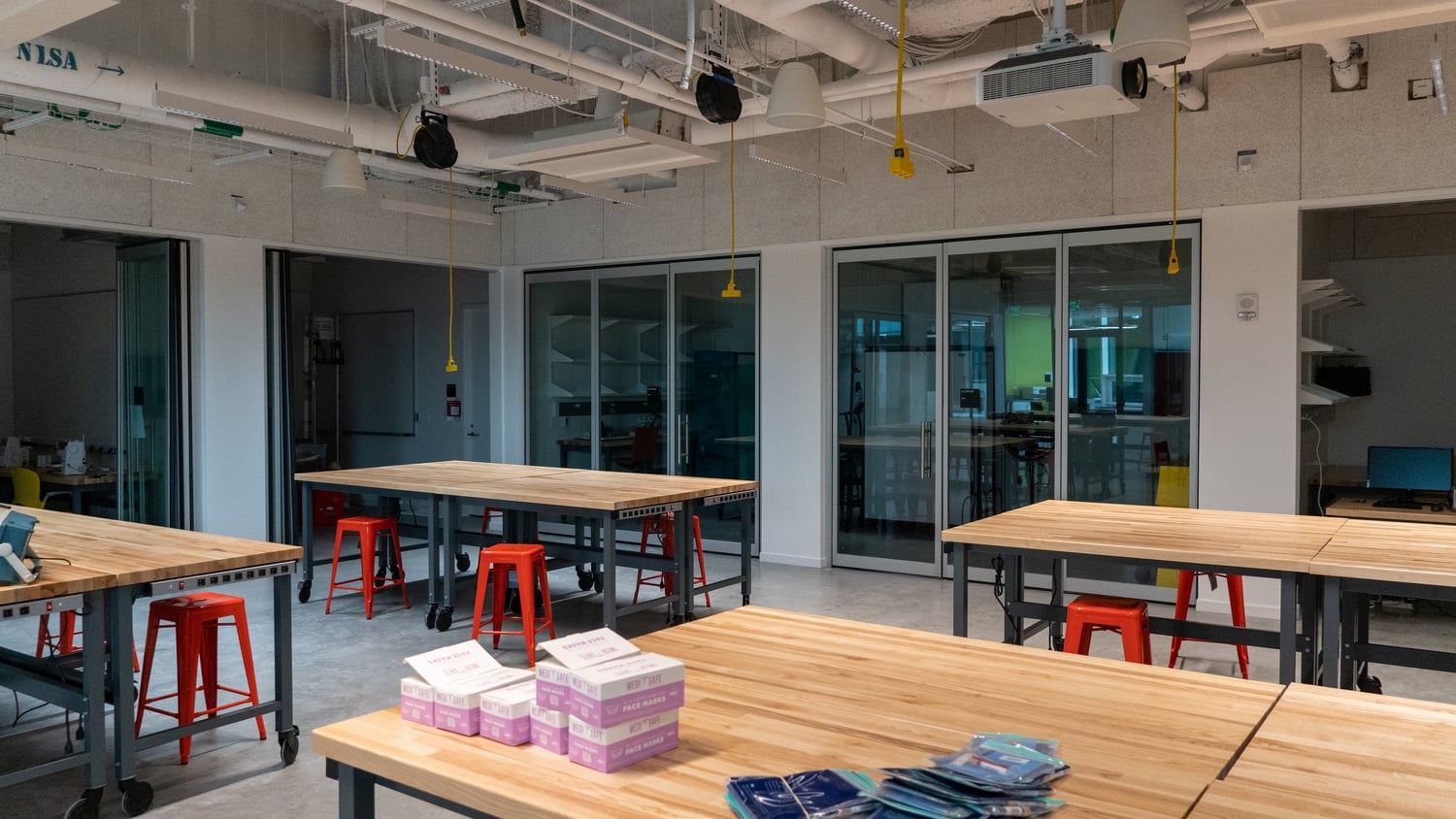 Adjacent to the bottom floor lobby is a 'clubhouse,' a makerspace dedicated entirely for student clubs and their engineering-related projects.