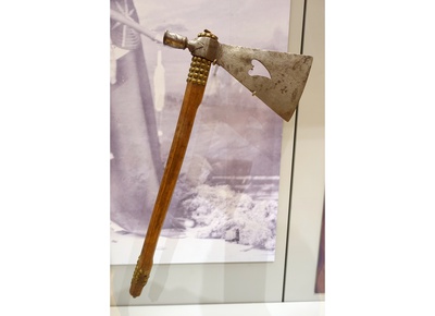 Cover image for Chief Standing Bear Tomahawk