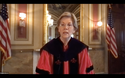 Cover image for Warren Urges Harvard Law School Graduates to ‘Have Courage,’ Pursue Lives of Public Service