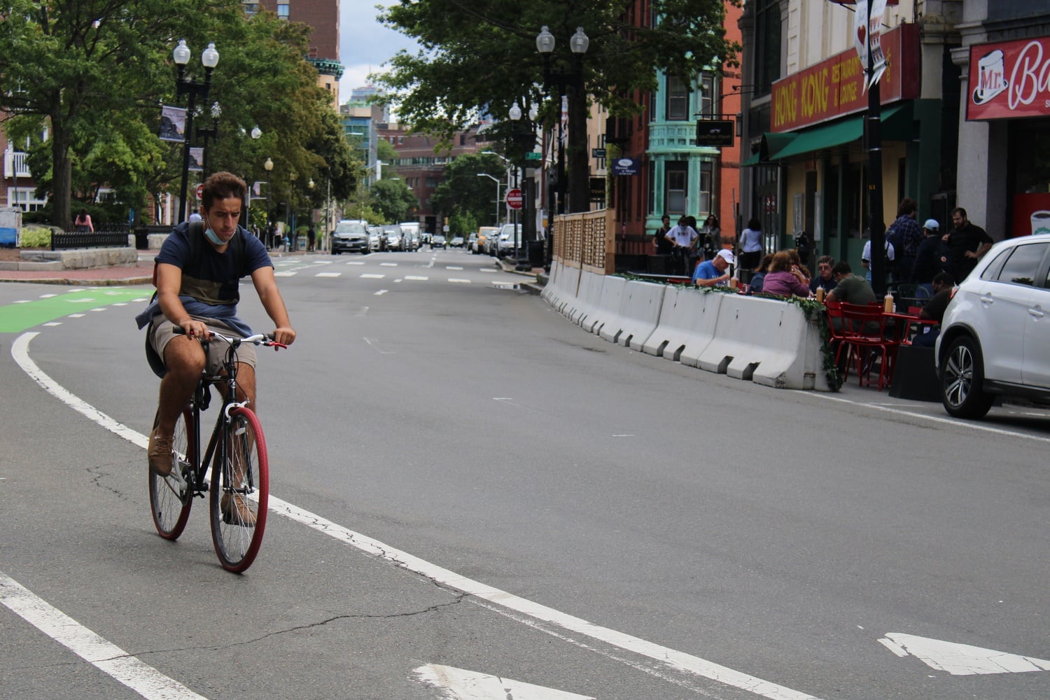 City officials called for federal intervention after two cyclists were killed in collisions with trucks over the summer.