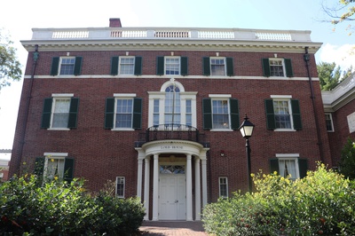 Cover image for Nearly 250 Harvard Affiliates Sign ‘Free Speech’ Petition Addressed to University Presidential Search Committee
