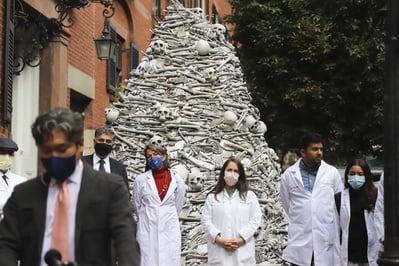 Cover image for Moderna Protest