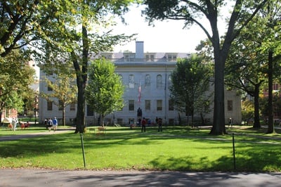 Cover image for Harvard Faculty to Consider Granting College Credit for Remote Summer School Courses
