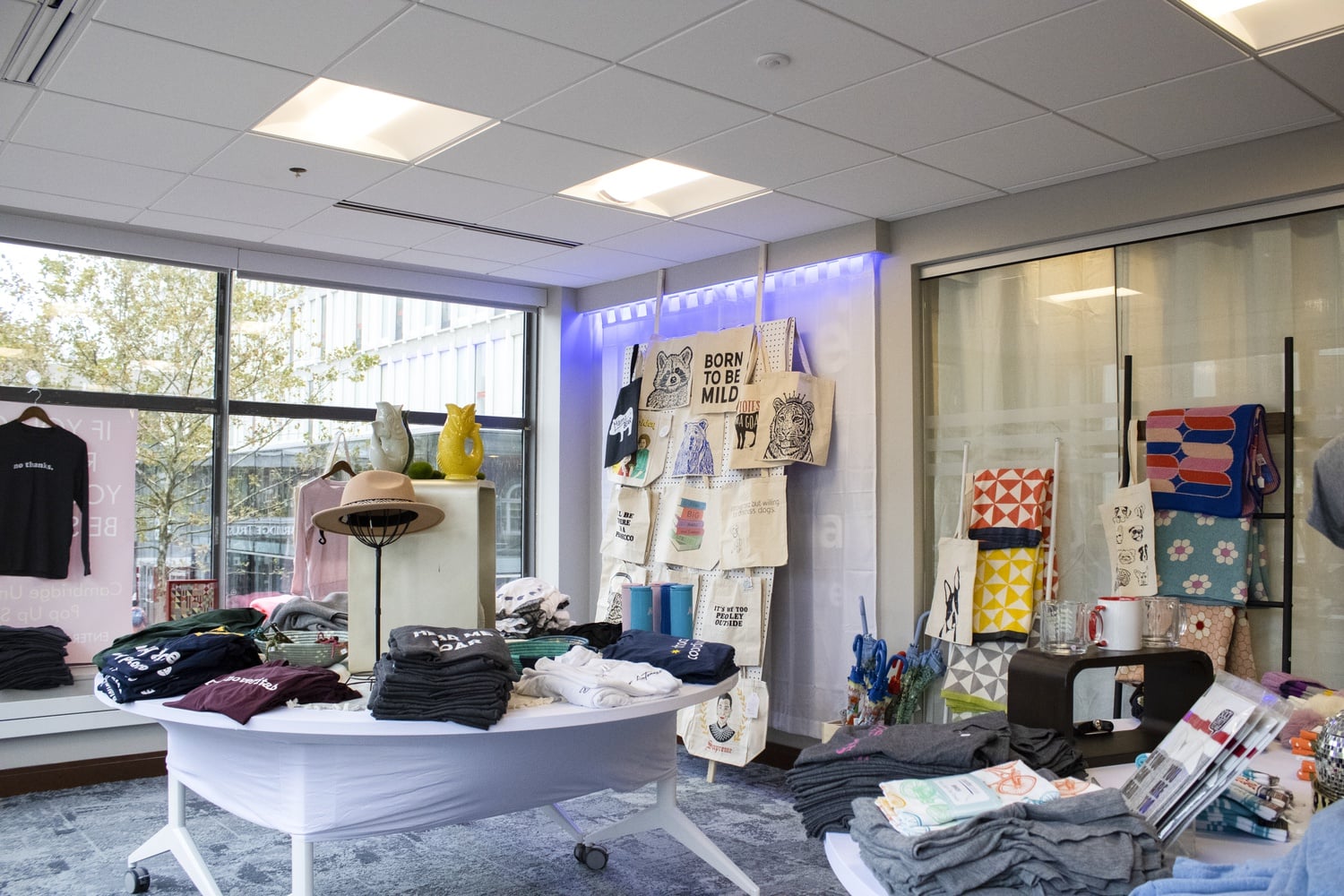 Cambridge Uncommon opened up a pop-up shop on the second floor of the Cambridge Savings Bank building in Harvard Square on Oct. 21. The store will be open until Nov. 4.