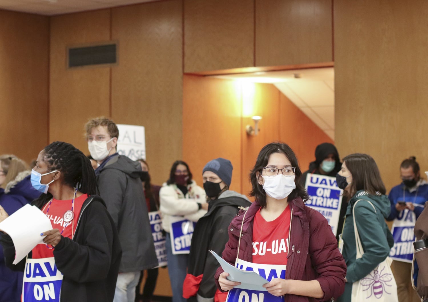 Harvard graduate student union members formed a picket line in front of Lecture Hall C in the Science Center Wednesday afternoon.