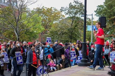 Cover image for HGSU-UAW Strike 2021 13