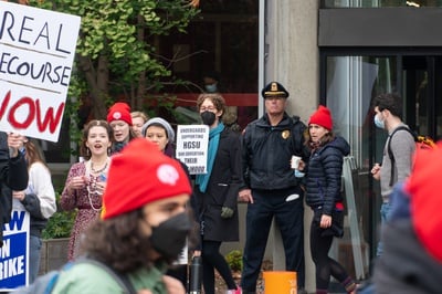 Cover image for HGSU-UAW Strike 2021 12