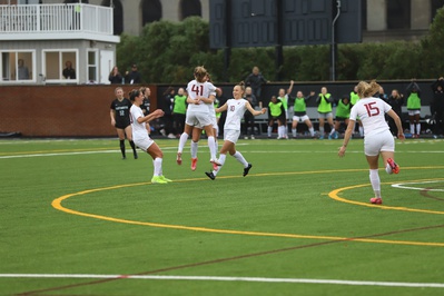 Cover image for Women’s Soccer Defeats Dartmouth, Stays in Hunt for NCAA Tournament Bid
