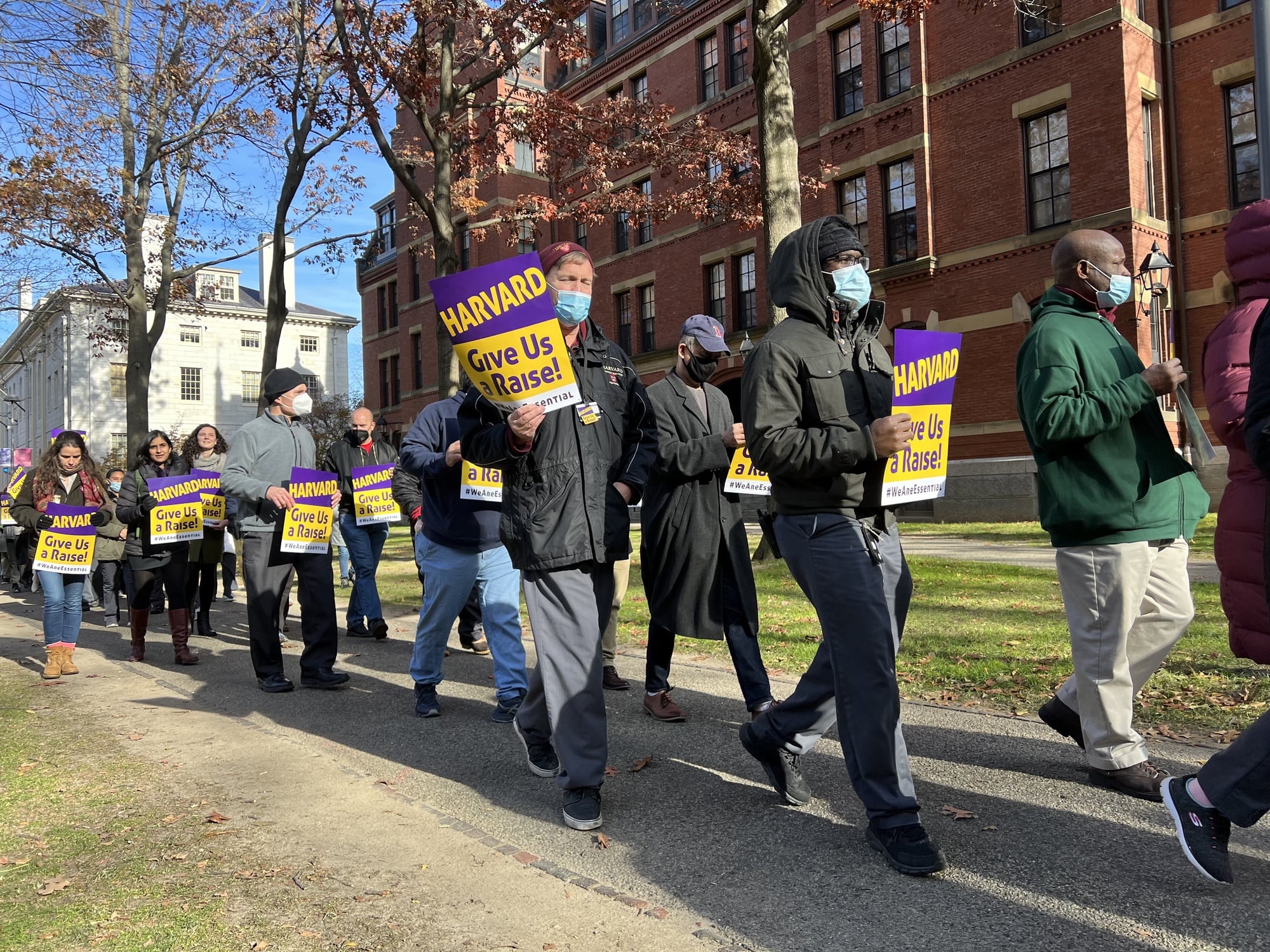 Harvard Custodians Seek To Decertify Their Union Ahead of Contract ...