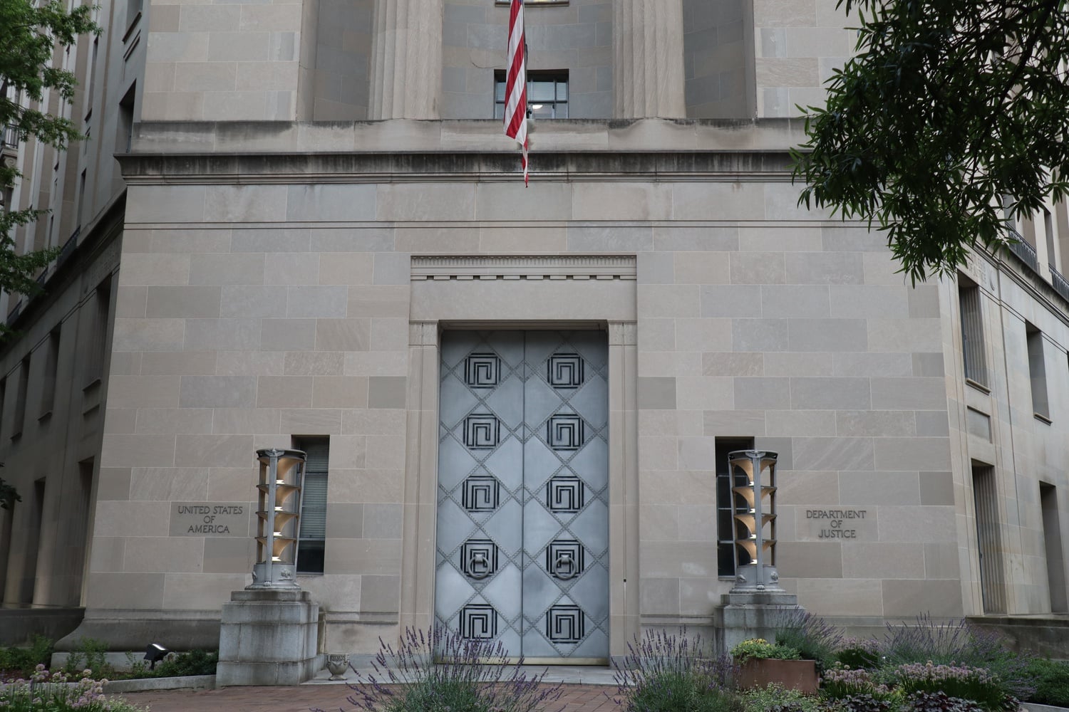 The United States Department of Justice filed an amicus brief backing the graduate students who allege Harvard ignored sexual harassment and retaliation by Anthropology Department professor John Comaroff.