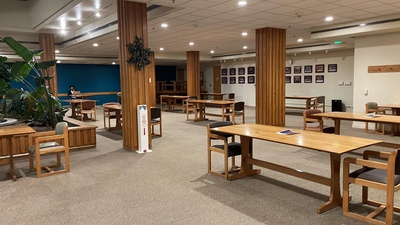 Cover image for Currier House Social Distancing
