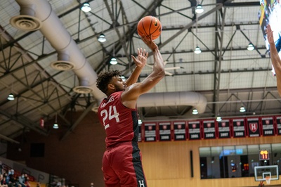 Cover image for Third Straight Narrow Loss Leaves Men’s Basketball With Backs Against the Wall