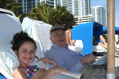 Cover image for Maya and Grandpa