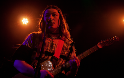 Cover image for Wet Leg Concert Review: Boston Show Confirms They’re Ones to Watch