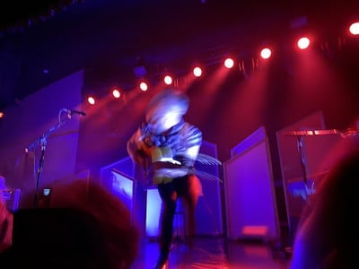 Cover image for The Tallest Man on Earth Dancing on Stage