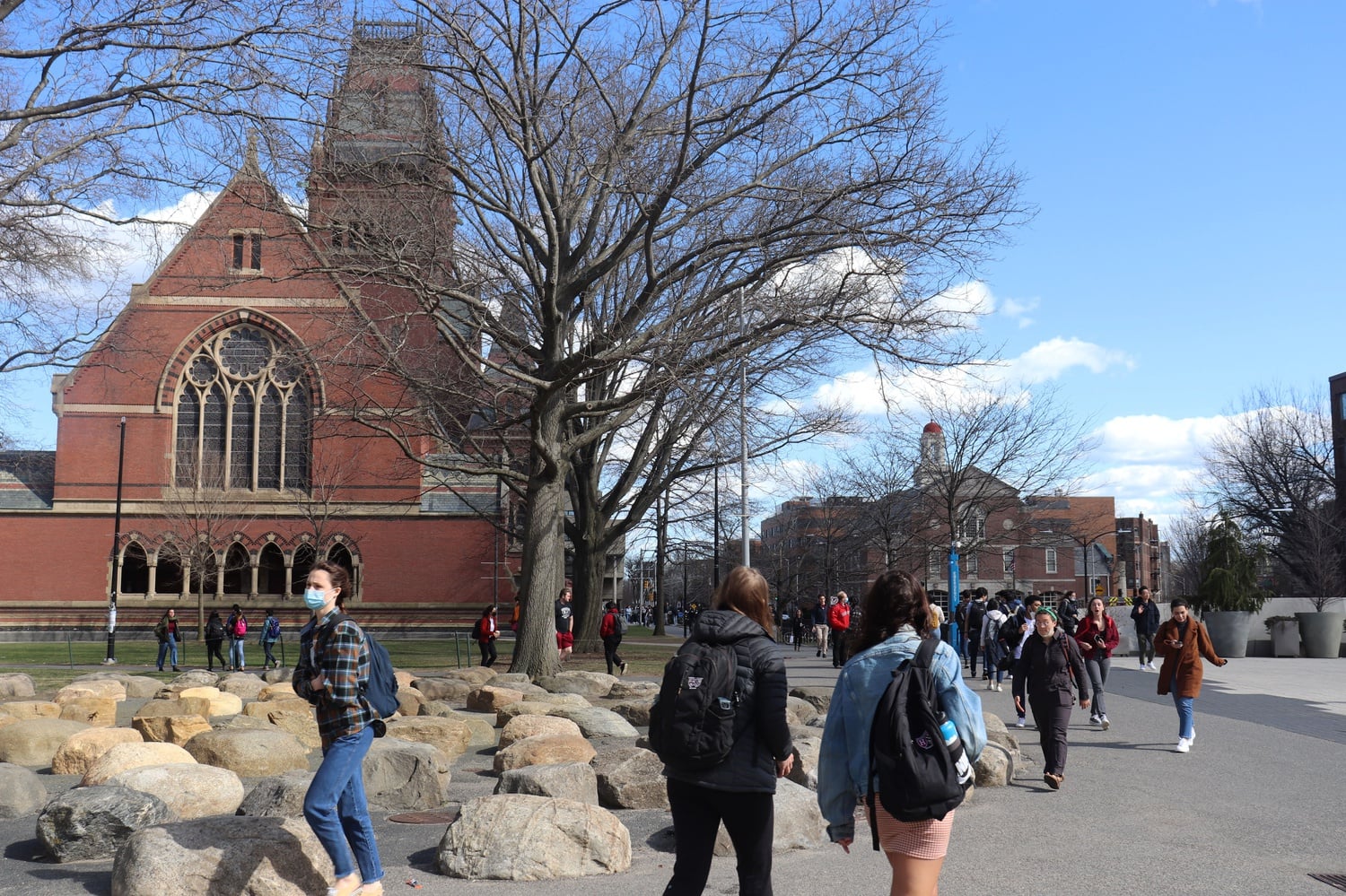 Harvard College hosted a welcome event for families of juniors and freshmen in Sanders Theatre in Memorial Hall.