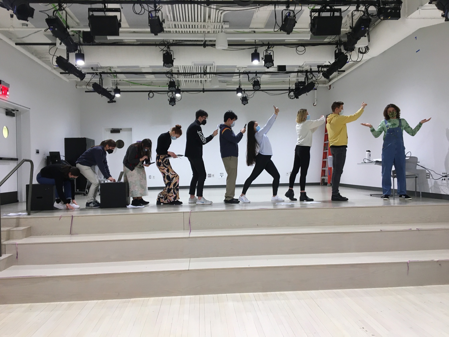 German 65 chose to stage "(R)evolution," a contemporary play inspired by Yuval Noah Harari's “21 Lessons for the 21st Century”