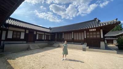 Cover image for ‘This opened the world up for me’: Harvard Women on the Rewards of Solo Travel