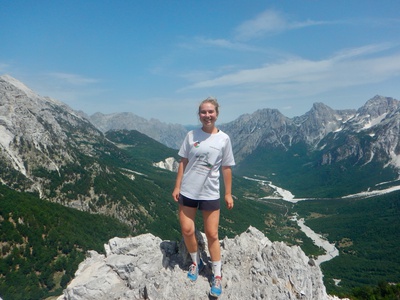 Cover image for Lisa J. van der Sluijs Hike