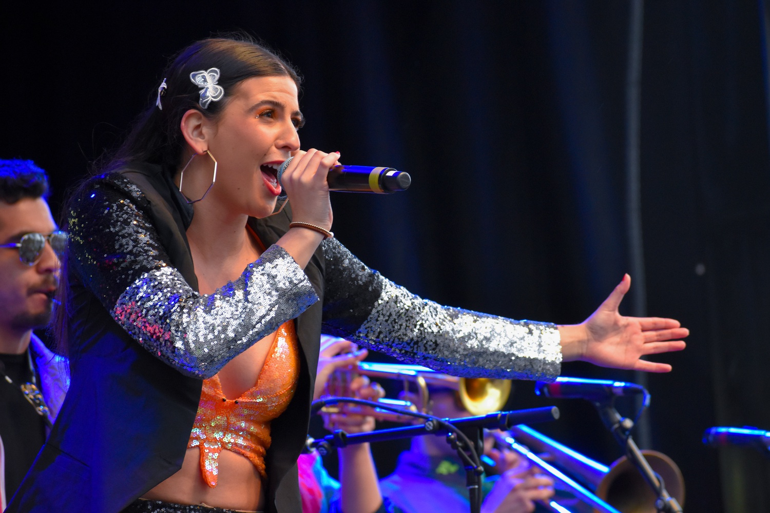 Isabella E. “Isa” Peña ’24 — a member of The Yard Bops — performed in an afternoon opener.