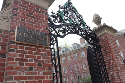 Cover image for Winthrop House: Keep the Name, Change the Meaning