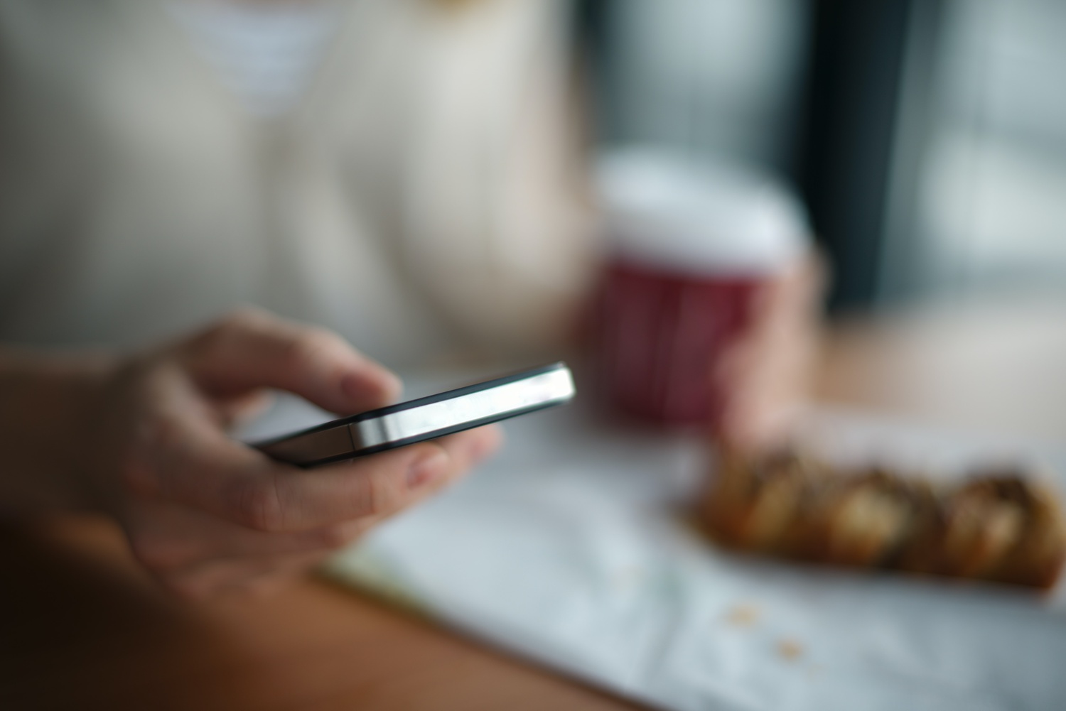 Since 2019, when food delivery apps began to appear en masse in the App Store, there has been a 168 percent increase in downloads, indicating a dramatic shift in consumer behavior towards ordering through web based third-party services.