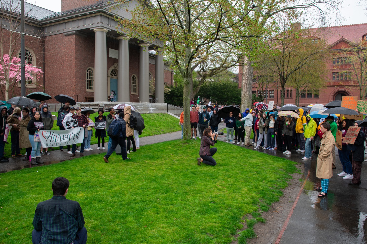 Opposing student groups rallied in front of Memorial Church on Wednesday, exchanging chants about abortion rights.
