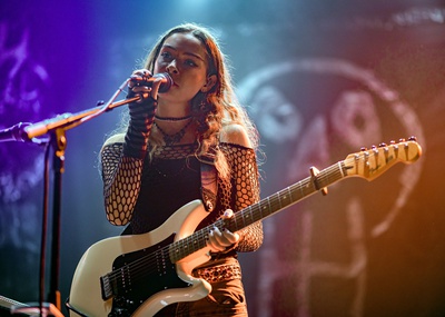 Cover image for Holly Humberstone Concert Review: Rising Indie Star Returns to Boston