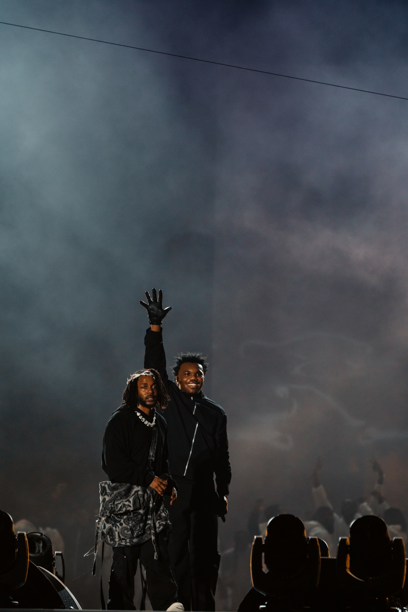 Kendrick Lamar brings out his cousin Baby Keem to perform "Family Ties."