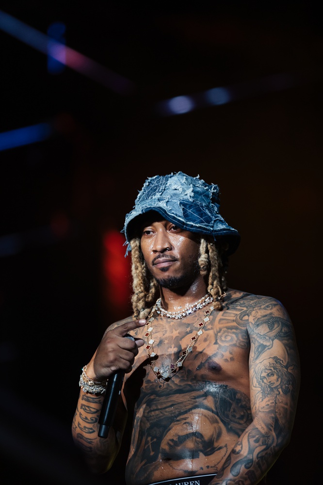 Future steps out on the Rolling Loud stage with a denim bucket hat.