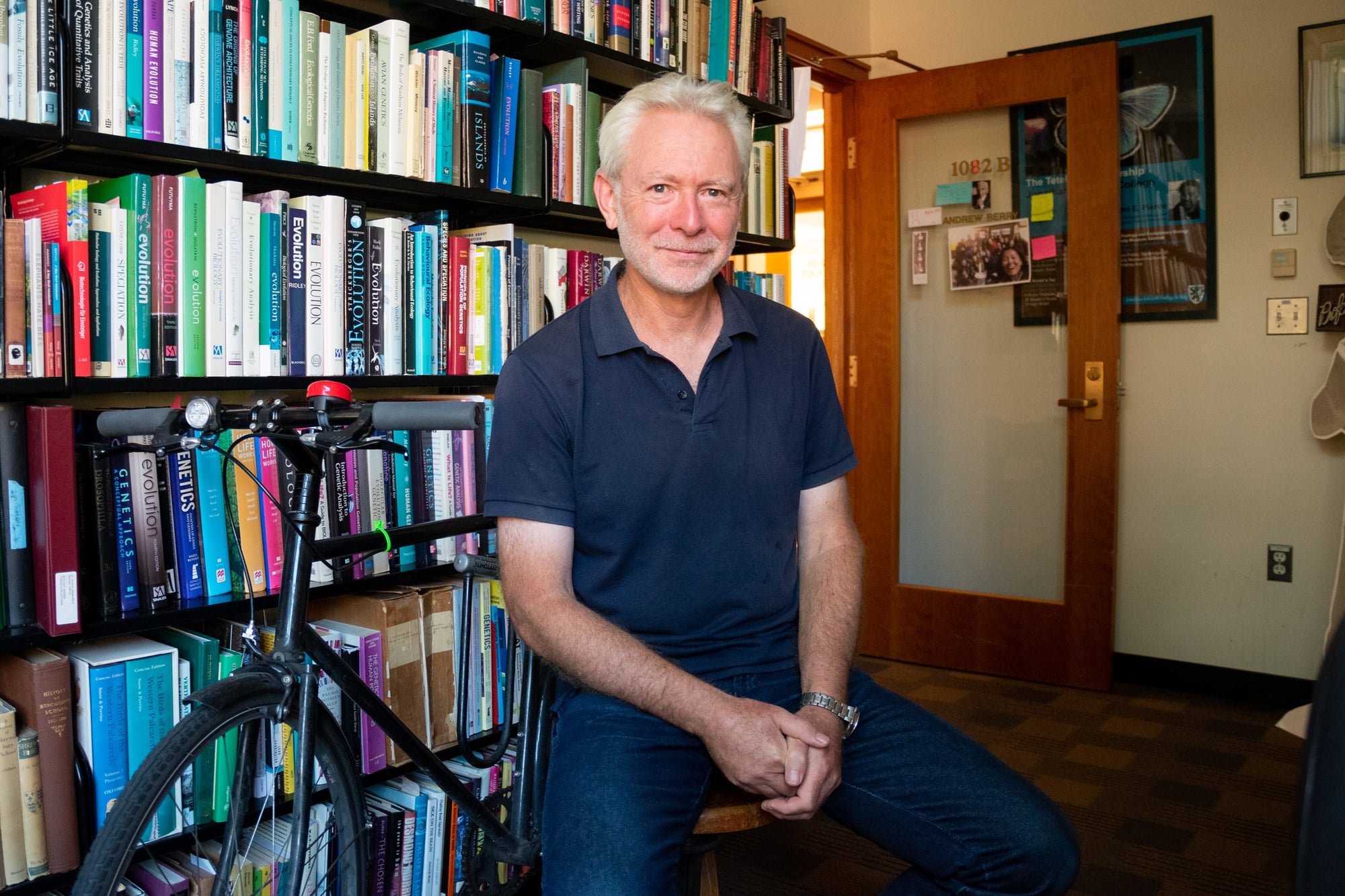 Evolutionary biologist and historian of science Andrew Berry is a lecturer on Organismic & Evolutionary Biology and the Assistant Head Tutor of Integrative Biology.