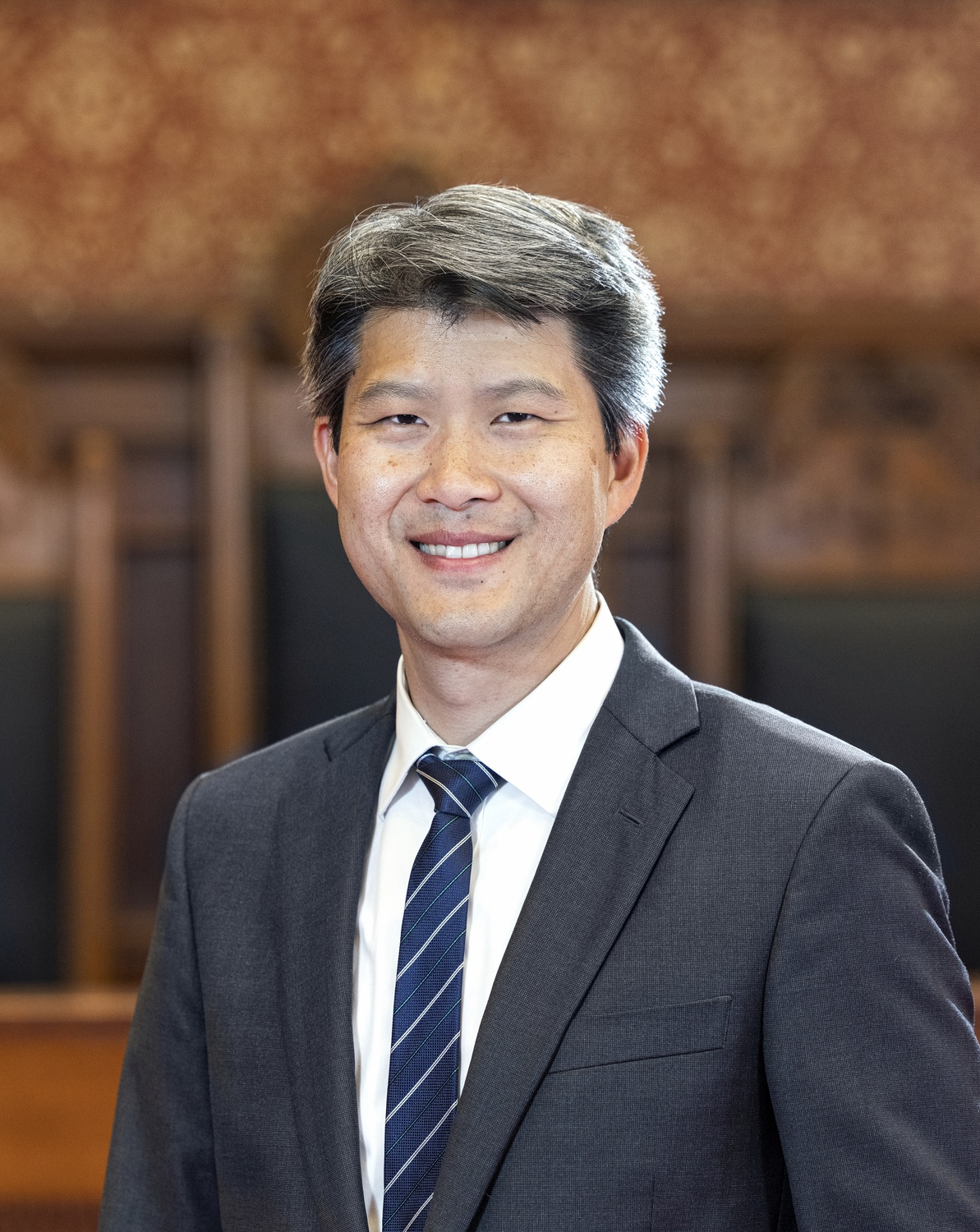 Yi-An Huang '05 was sworn in as Cambridge's city manager on Tuesday.