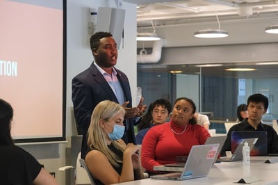 Cover image for Harvard Undergraduate Association Discusses Campus Accessibility and Security at General Meeting