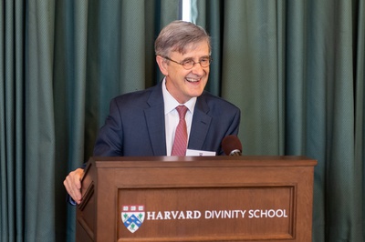 Cover image for Divinity School Dean David N. Hempton