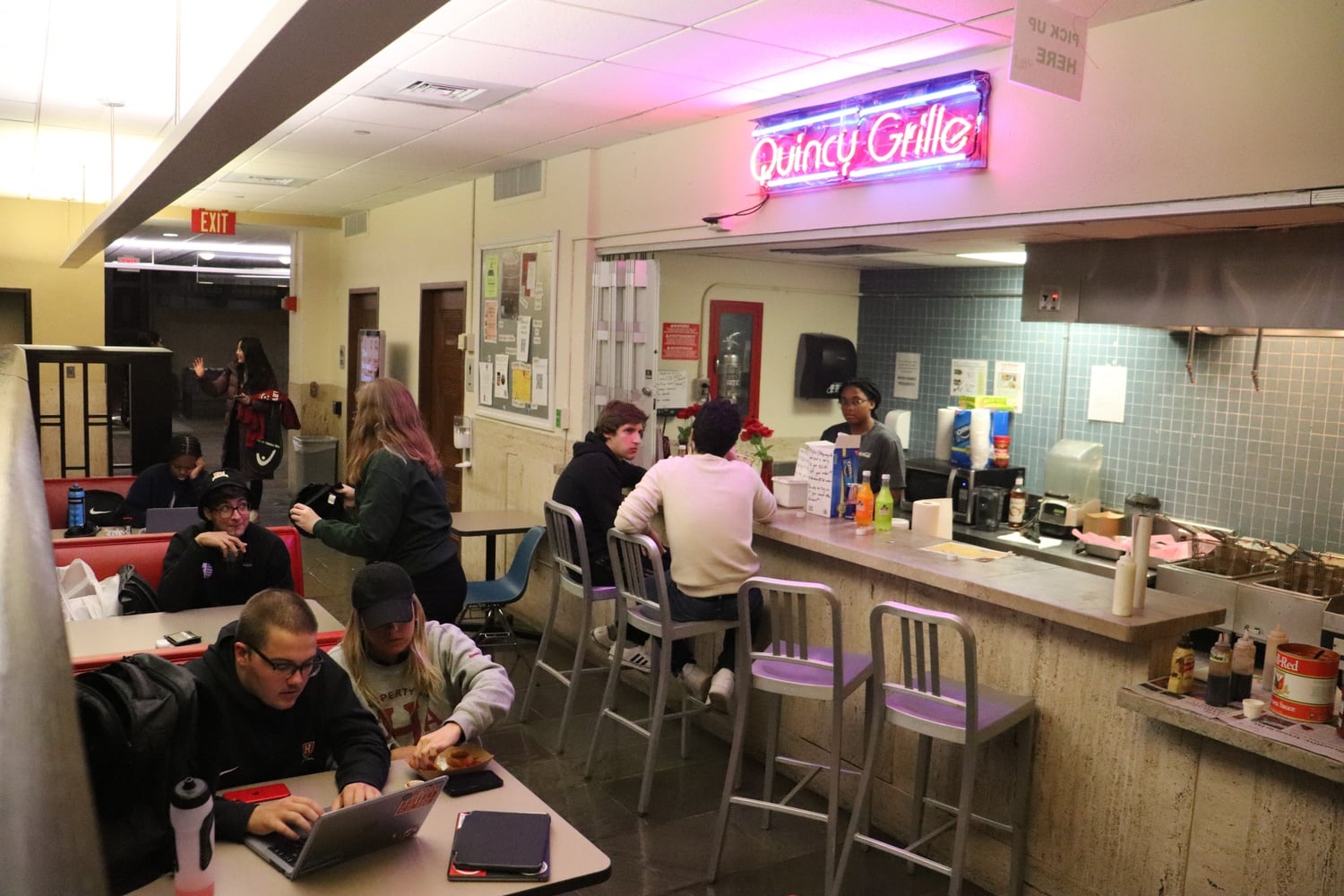 Students convene at the newly reopened Quincy Grille.