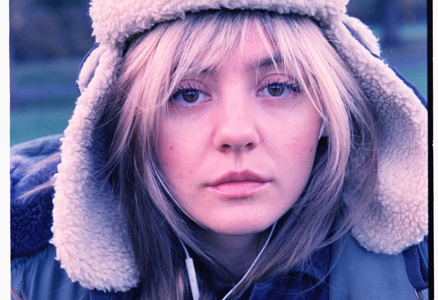 Indie-pop star, Dora Jar, stopped by Boston's Cafe 939 on her first headlining tour this fall.