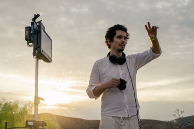 Cover image for Damien Chazelle ’07 on His New Movie ‘Babylon’ and His Experience Studying Film at Harvard
