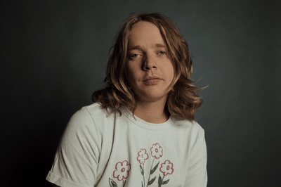 Cover image for Billy Strings Concert Review: Bluegrass Gold in Atlantic City